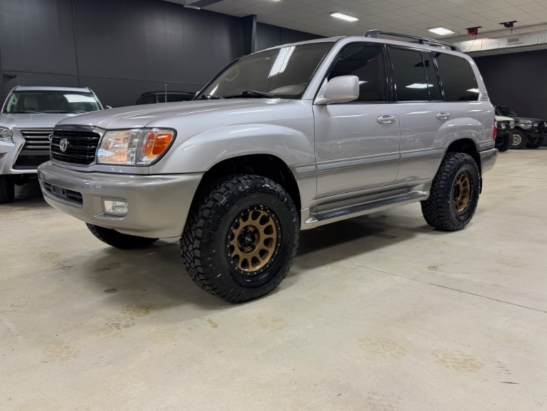 2000 Toyota Land Cruiser Base
