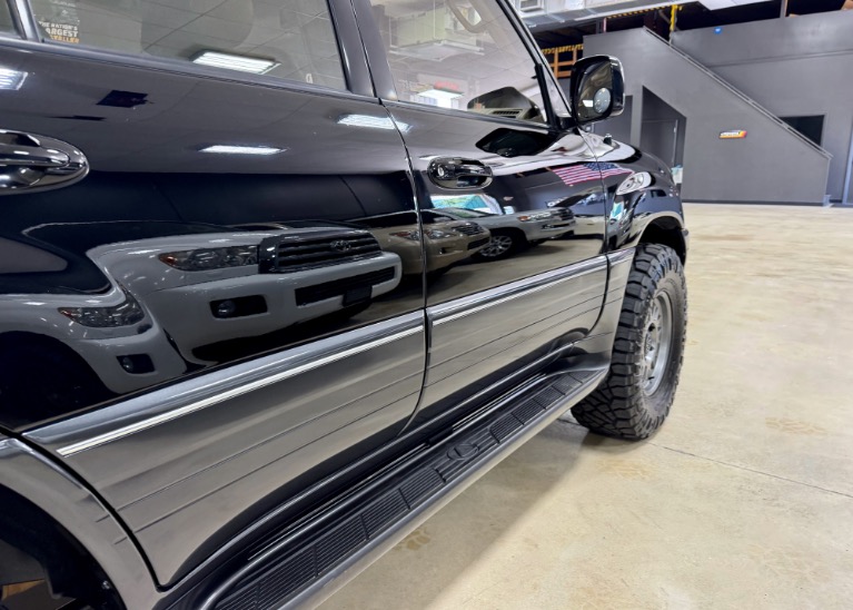 2003 Lexus LX 470 - Photo 17