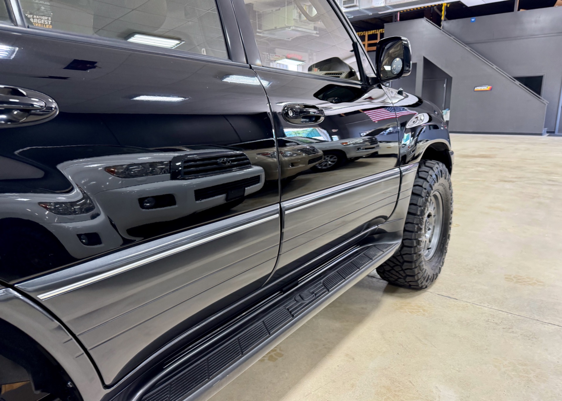 2003 Lexus LX 470 - Photo 44