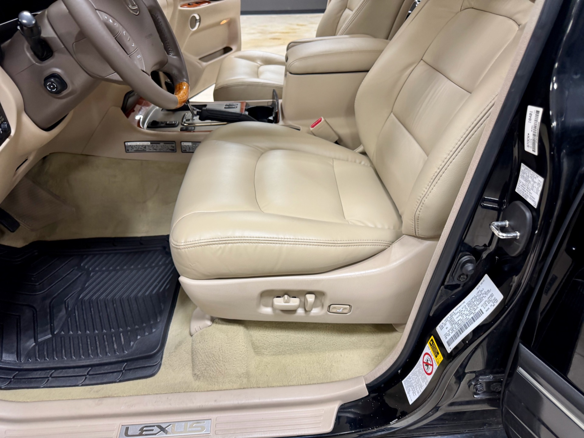 2003 Lexus LX 470 - Photo 51