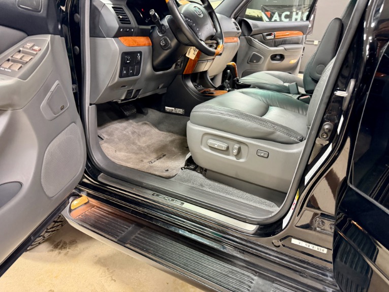 2003 Lexus GX 470 - Photo 24