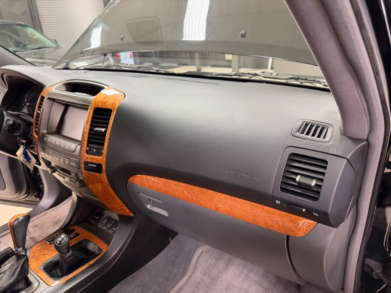2003 Lexus GX 470 - Photo 30