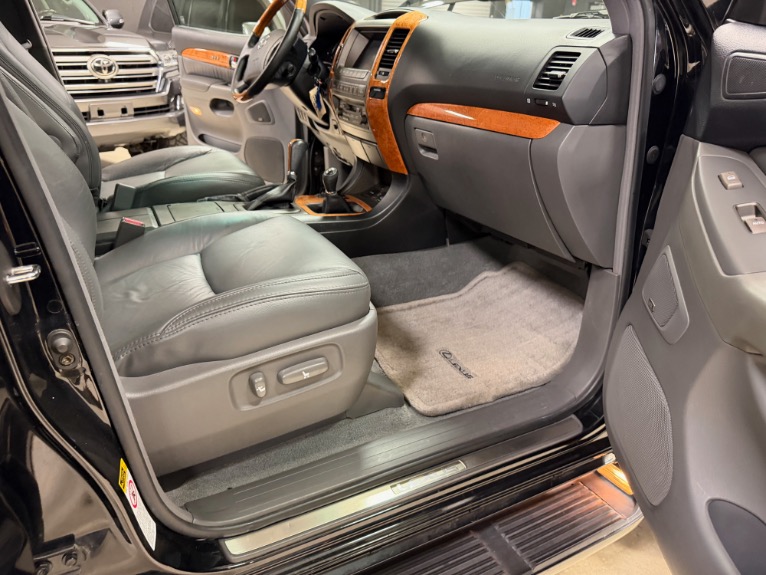 2003 Lexus GX 470 - Photo 31