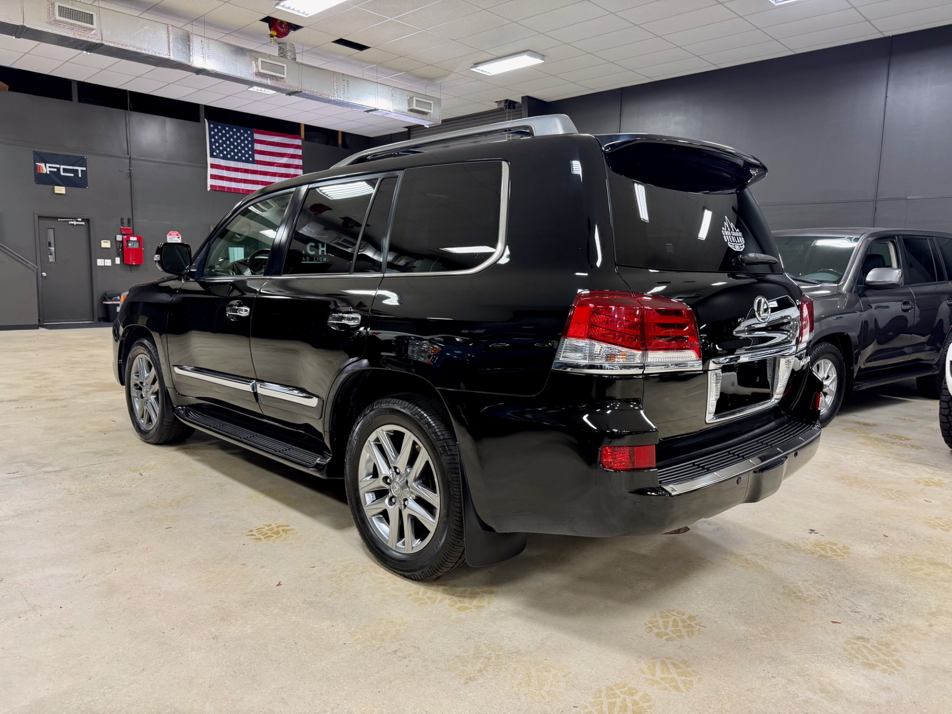 2013 Lexus LX 570 - Photo 44