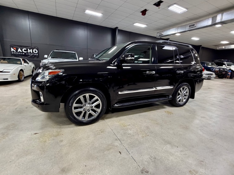 2013 Lexus LX 570 - Photo 15