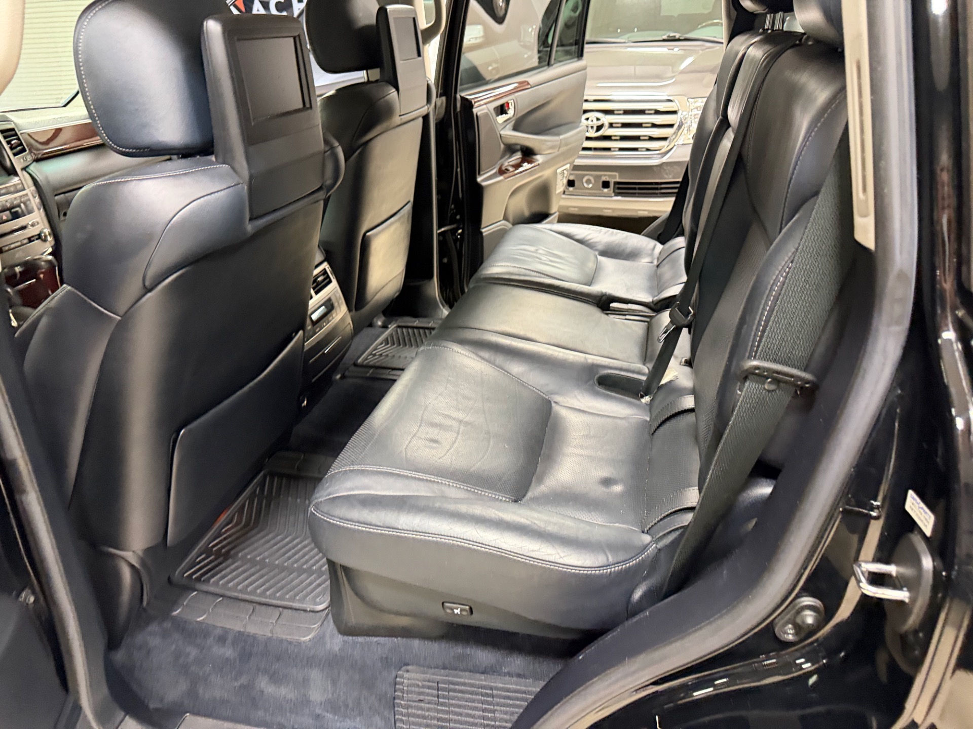 2013 Lexus LX 570 - Photo 57