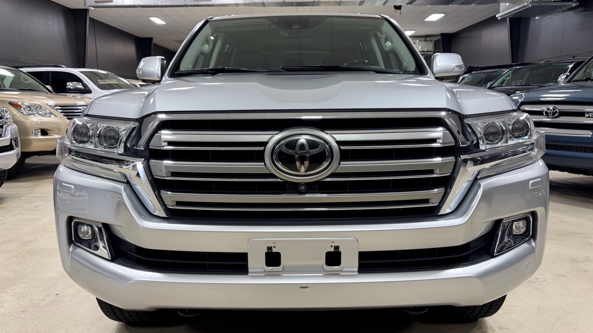 2016 Toyota Land Cruiser Base - Photo 45