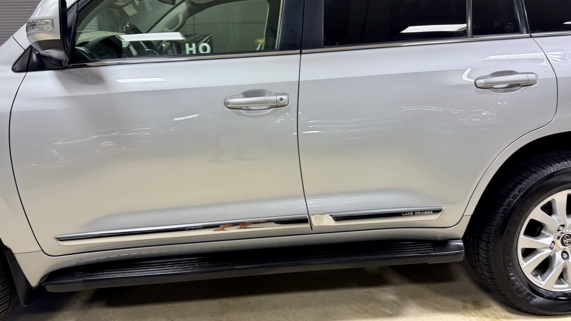 2016 Toyota Land Cruiser Base - Photo 48