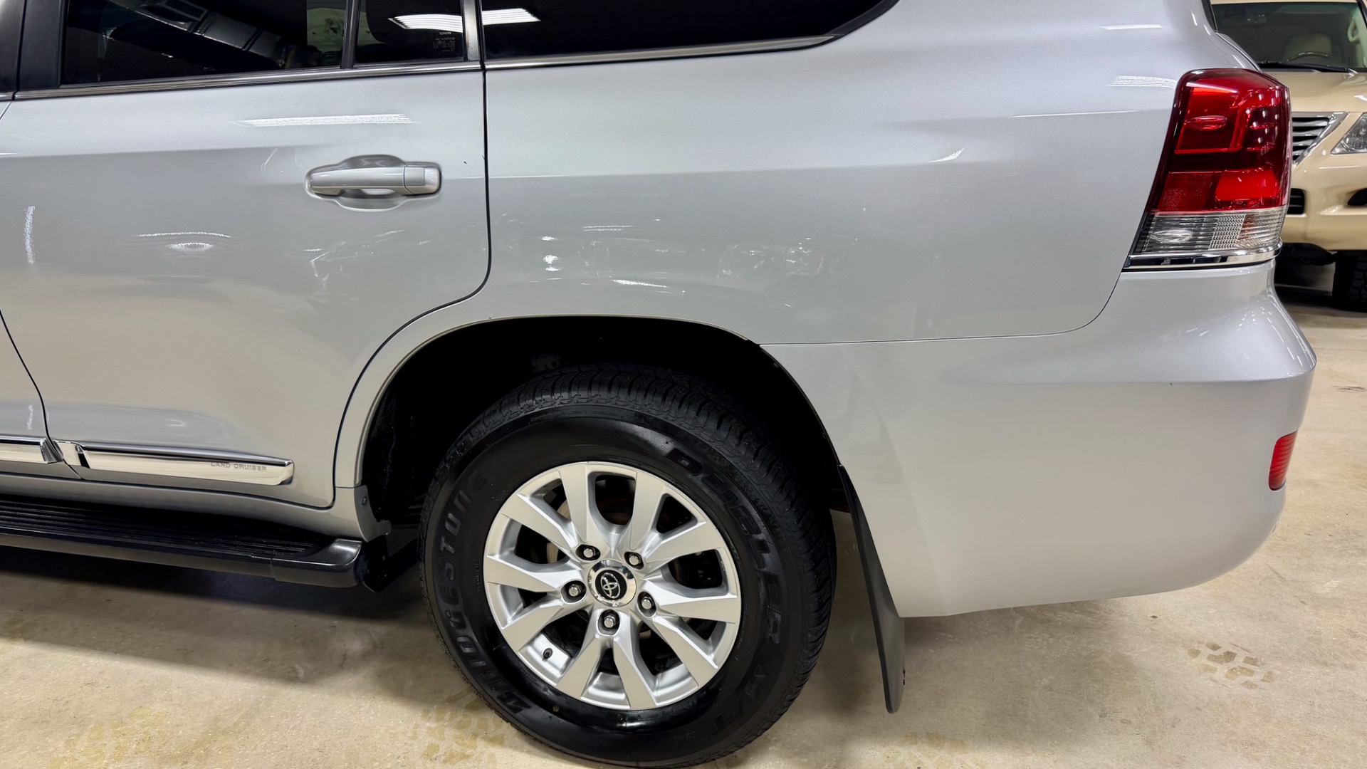 2016 Toyota Land Cruiser Base - Photo 49