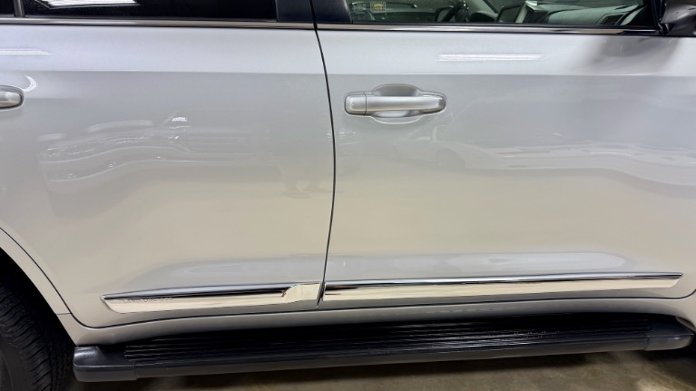 2016 Toyota Land Cruiser Base - Photo 19