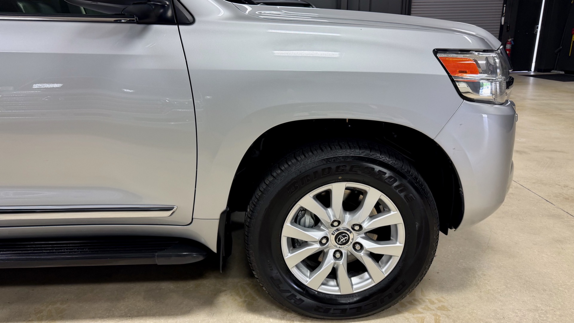 2016 Toyota Land Cruiser Base - Photo 52