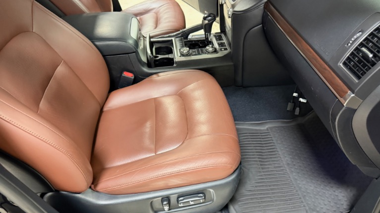 2018 Toyota Land Cruiser Base - Photo 27