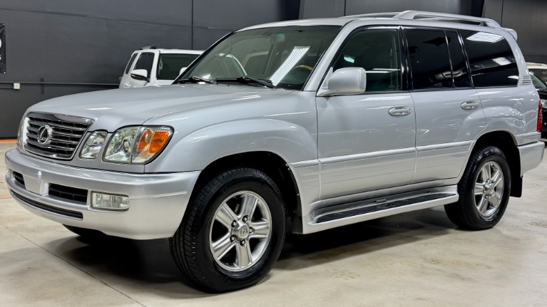 2007 Lexus LX 600 470's photo