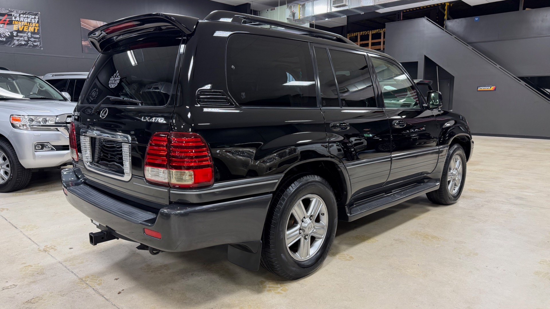 2006 Lexus LX 470 - Photo 32