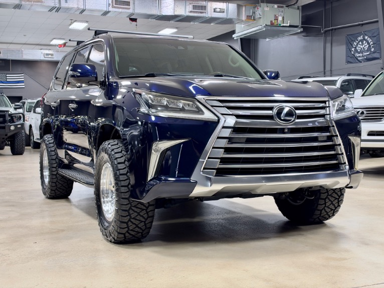 2017 Lexus LX