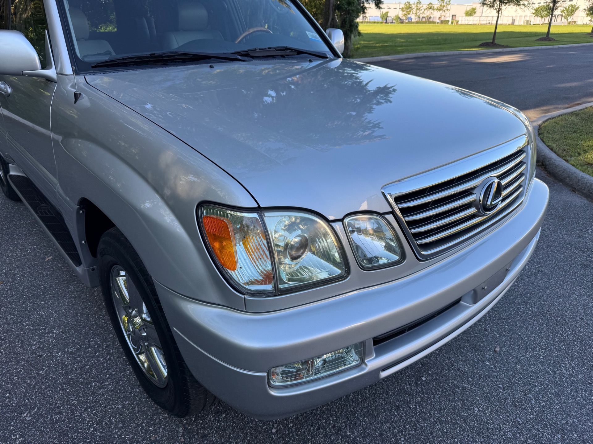 2006 Lexus LX 470 photo 17