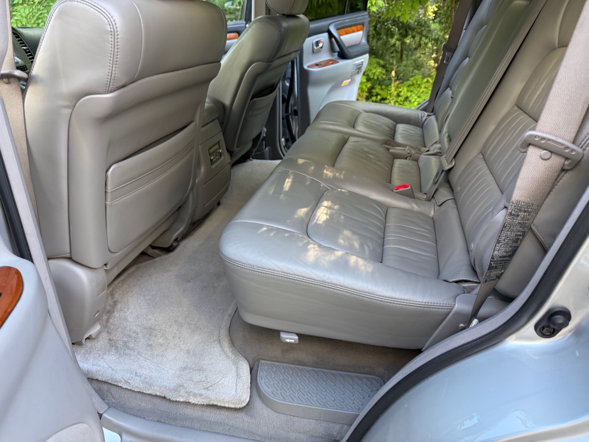 2006 Lexus LX 470 photo 20