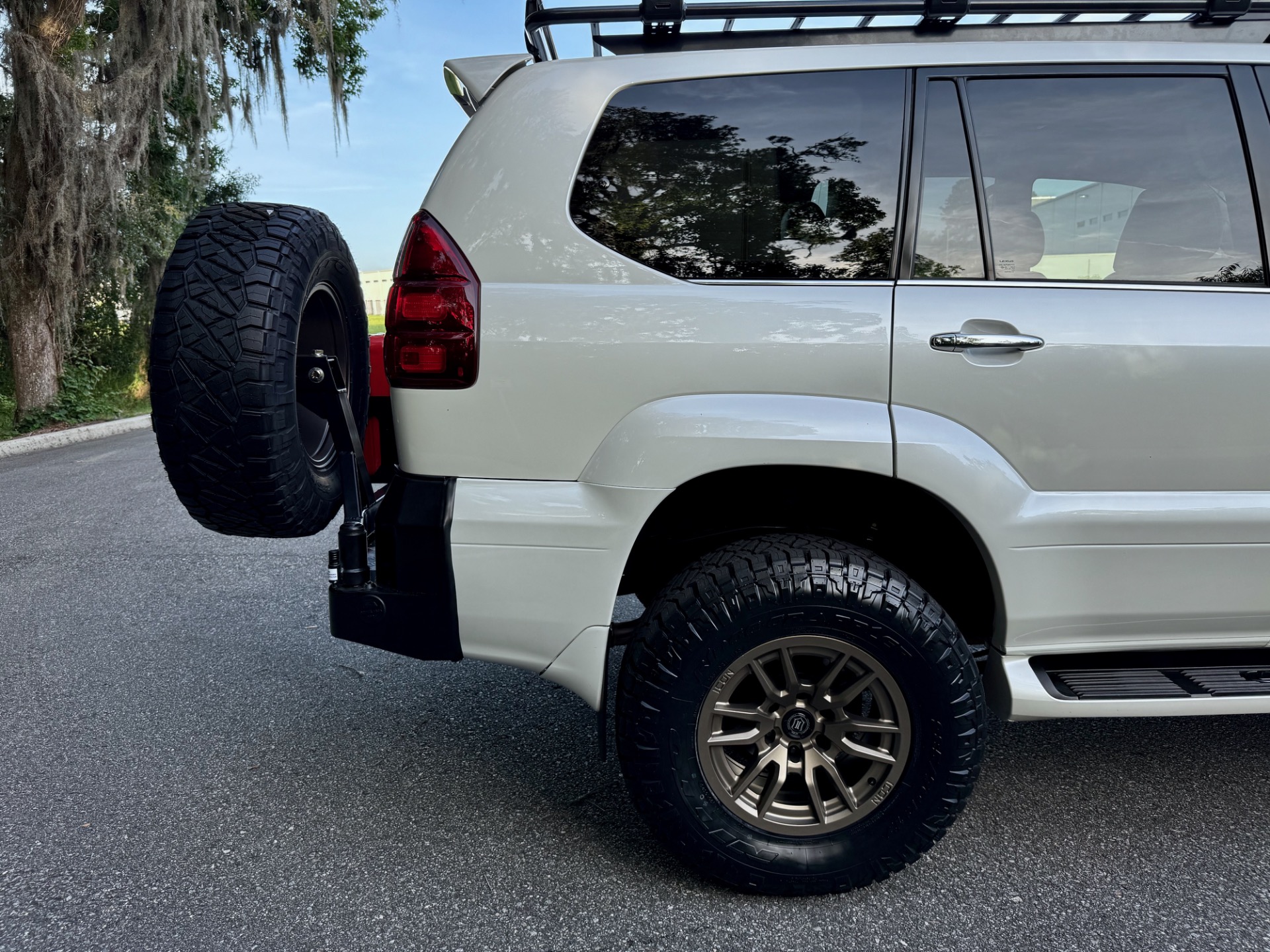 2009 Lexus GX 470 photo 18