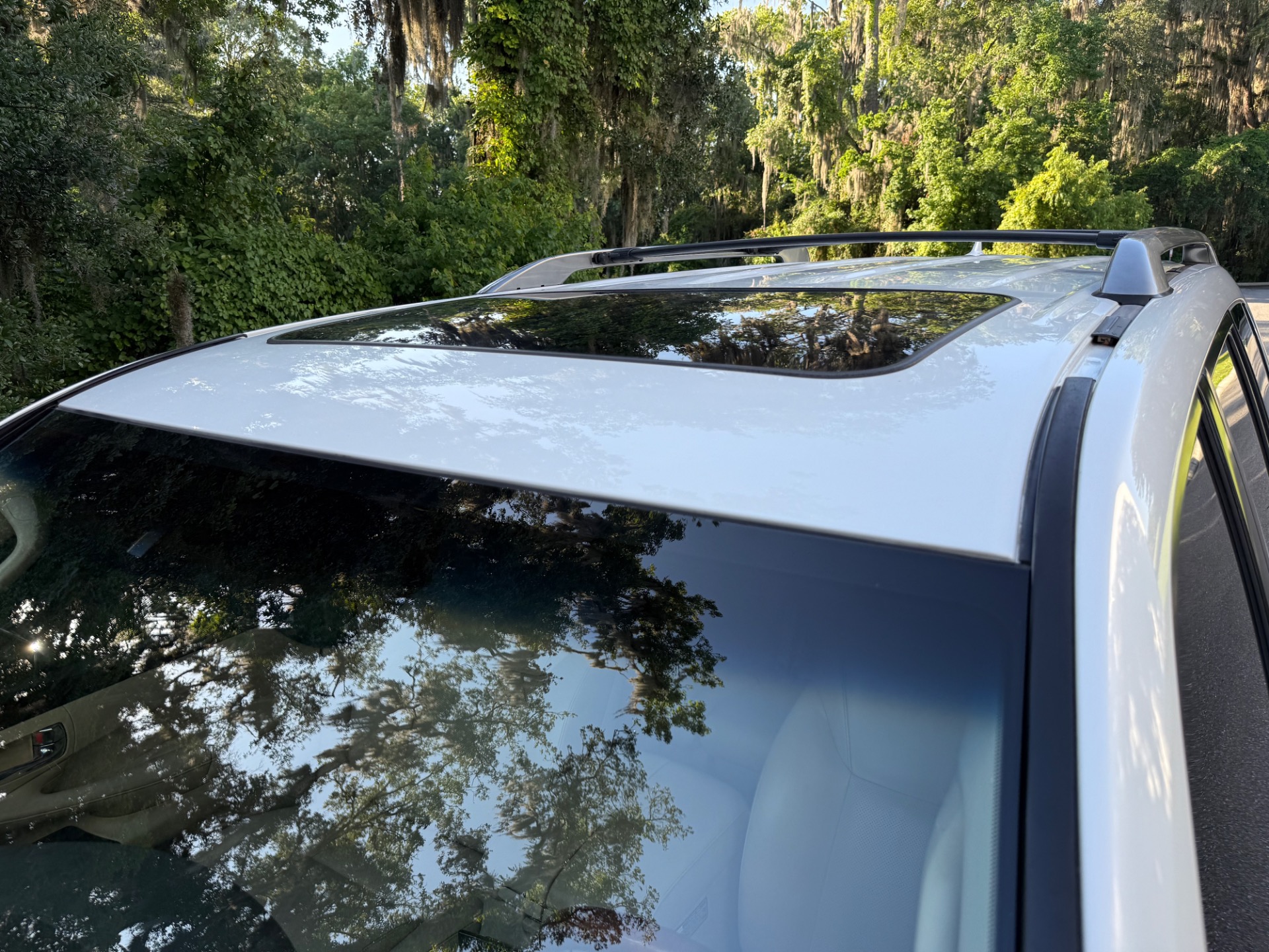 2013 Lexus LX 570 photo 19