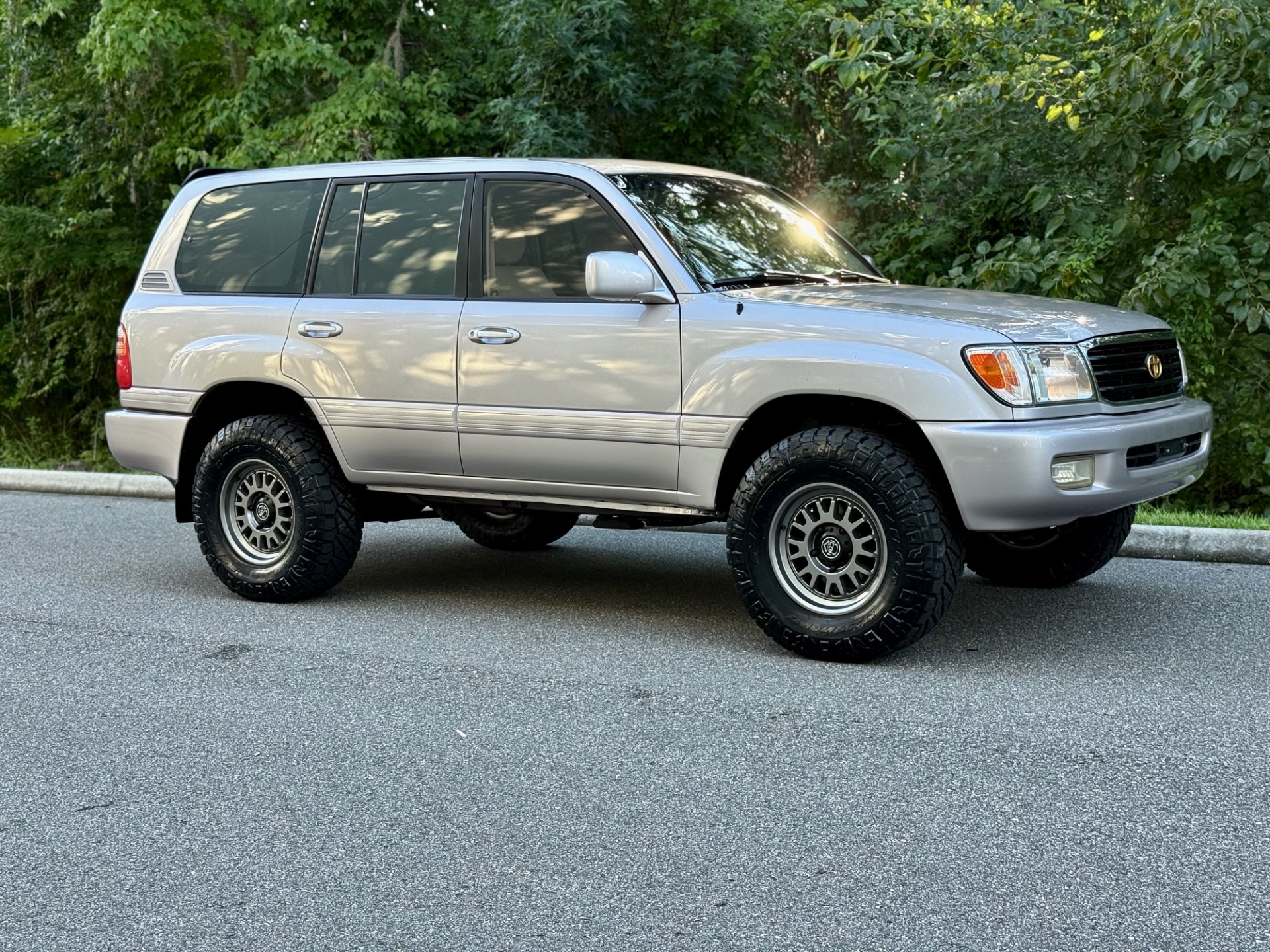 1998 Toyota Land Cruiser photo 6