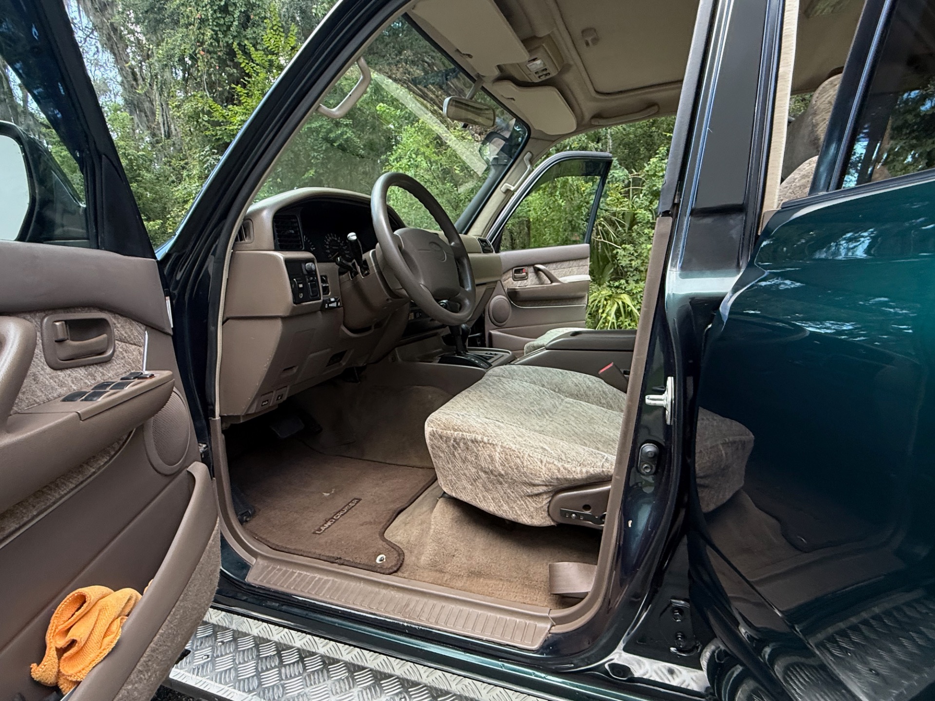 1996 Toyota Land Cruiser VX photo 16