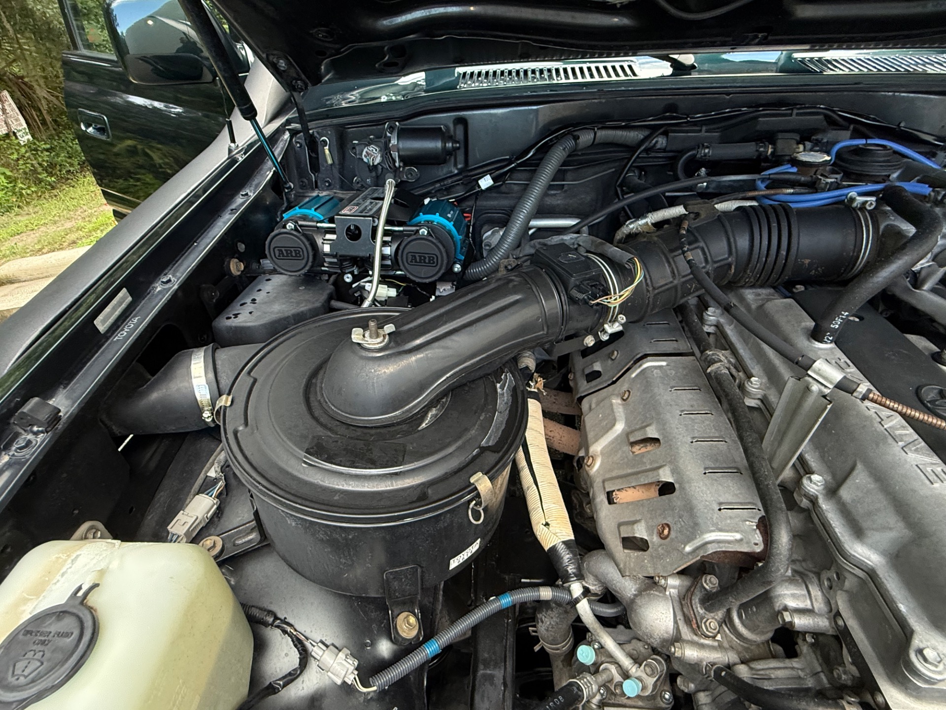 1996 Toyota Land Cruiser VX photo 27
