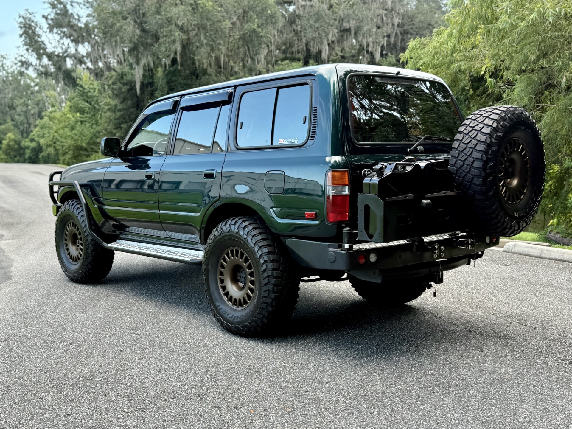 1996 Toyota Land Cruiser VX photo 7