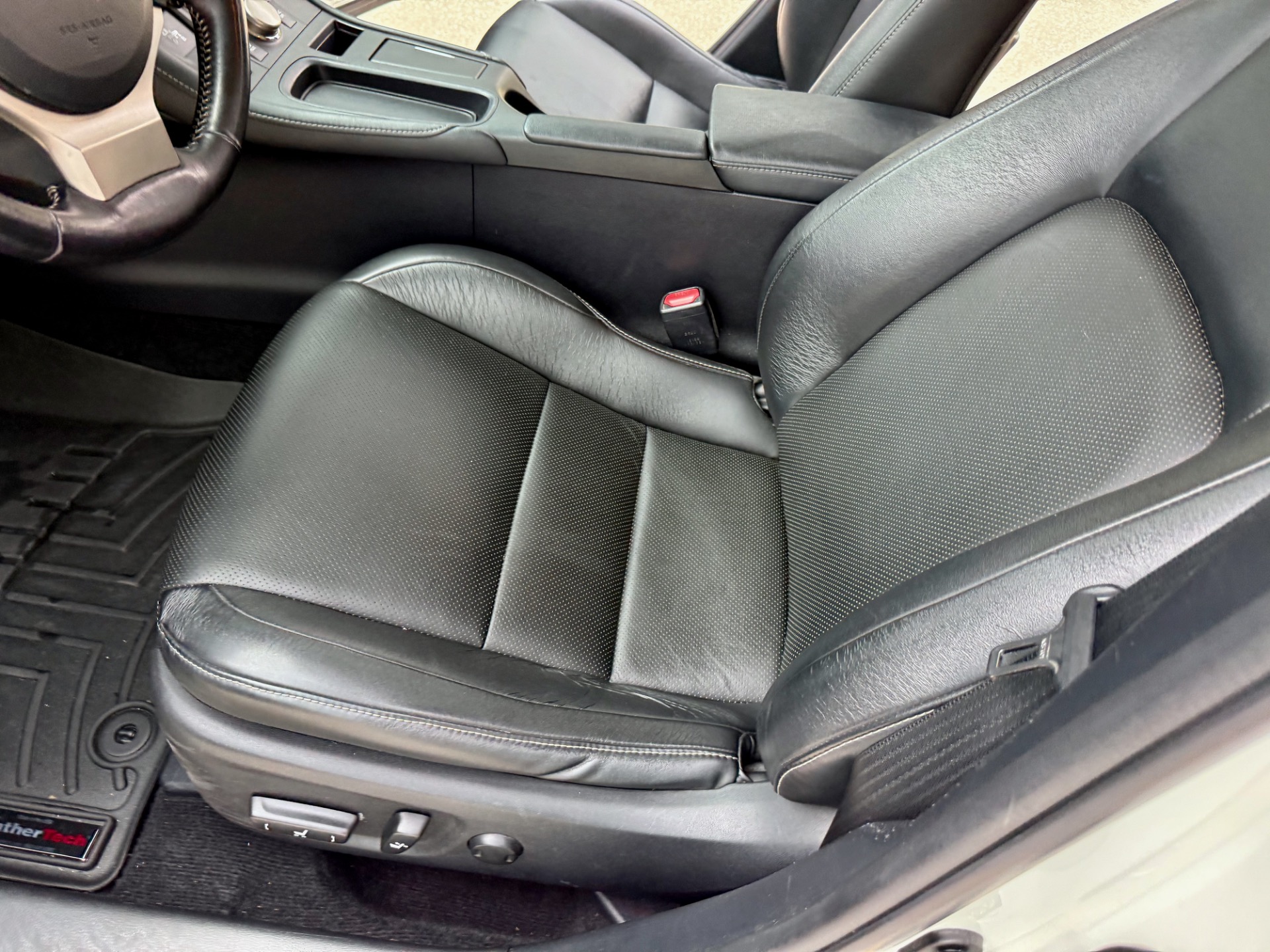 2016 Lexus CT 200h photo 13