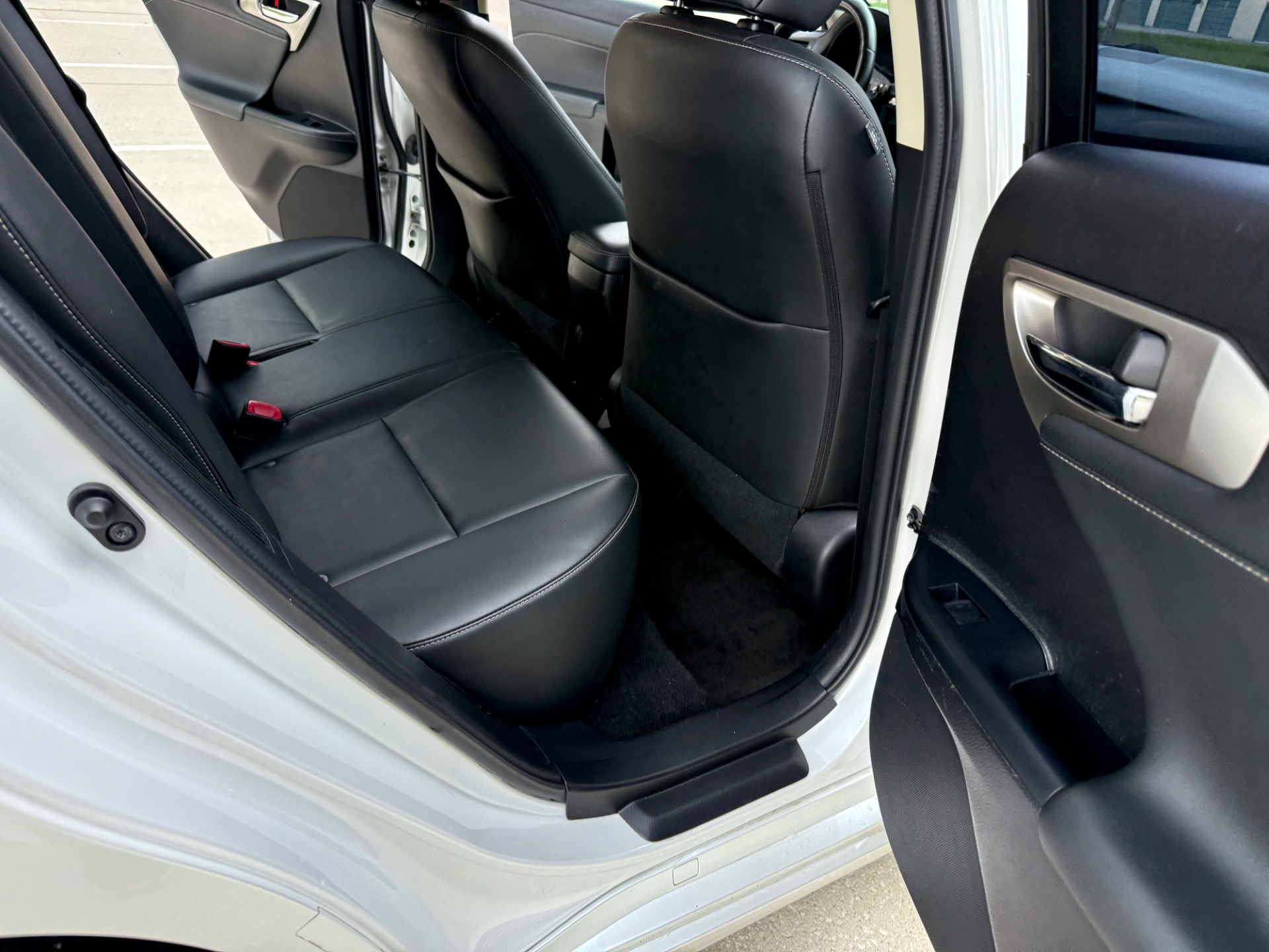 2016 Lexus CT 200h photo 15