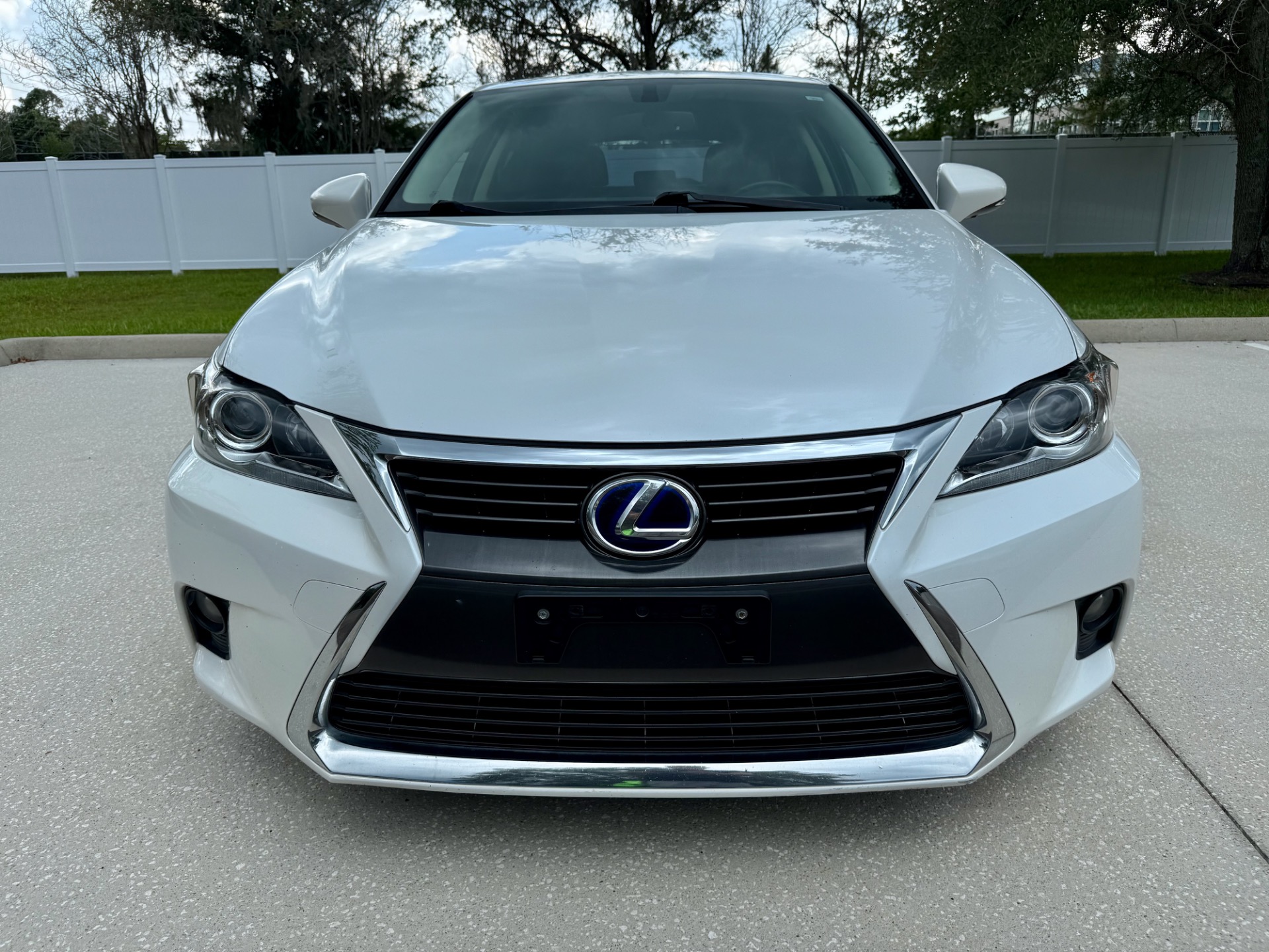 2016 Lexus CT 200h photo 10