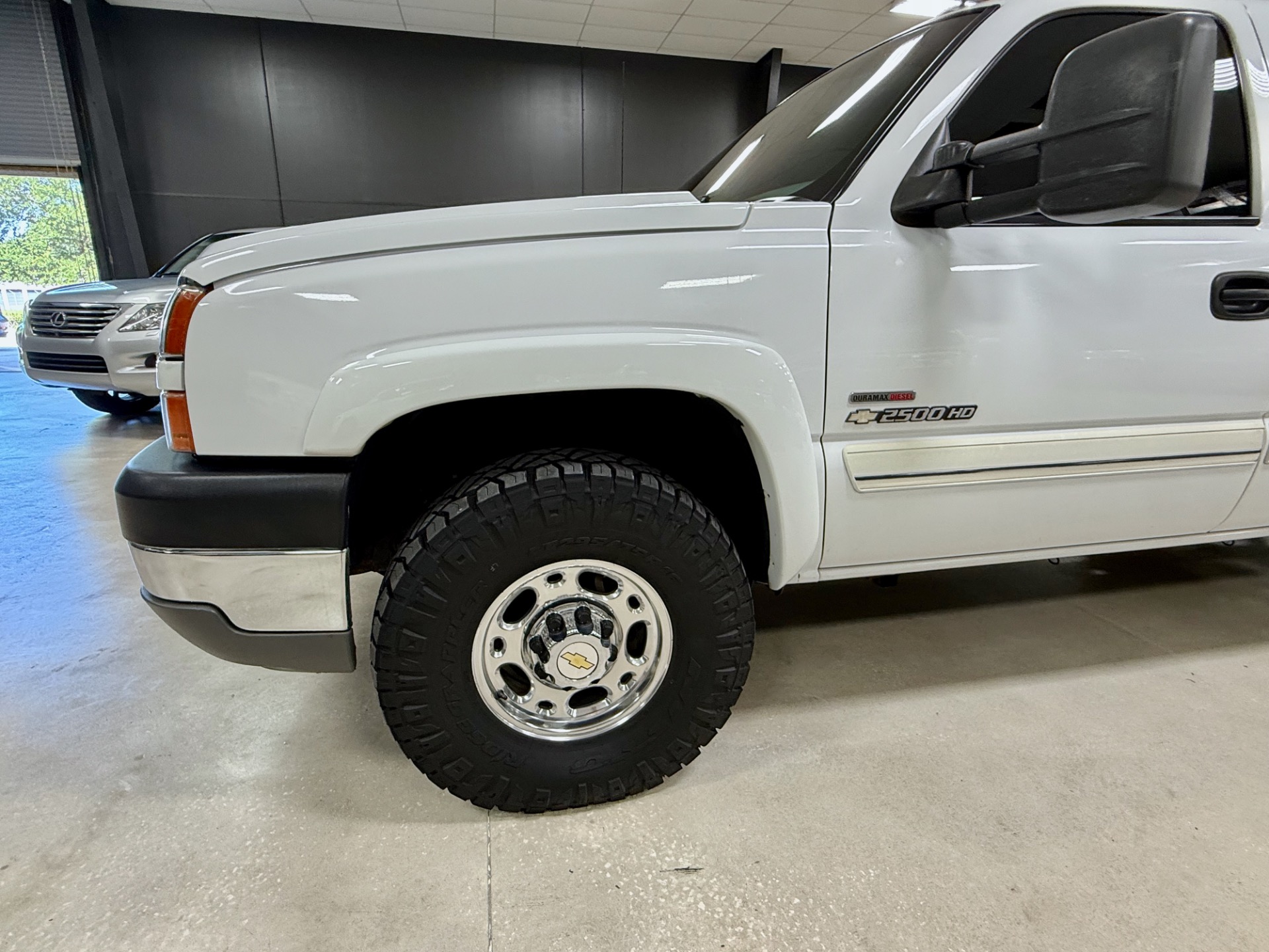 2005 Chevrolet Silverado 2500HD LT photo 13