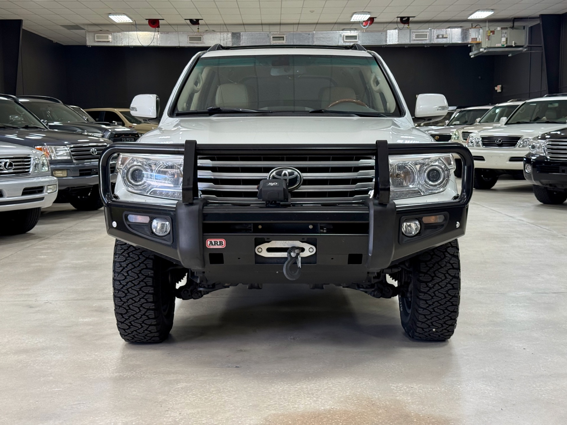 2015 Toyota Land Cruiser photo 7